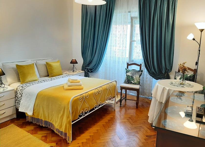 Lisboa Region Almada Room