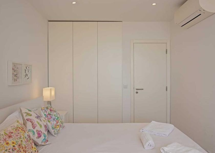 Lisboa Region Almada Room