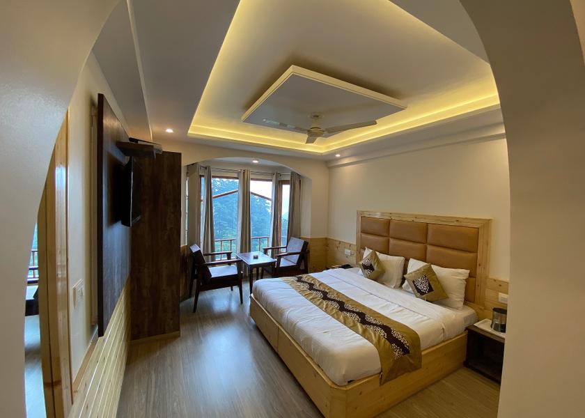 Himachal Pradesh Shimla Premium Luxury Room