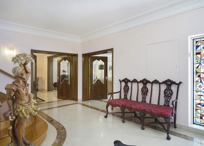 Lisboa Region Cascais Interior Entrance