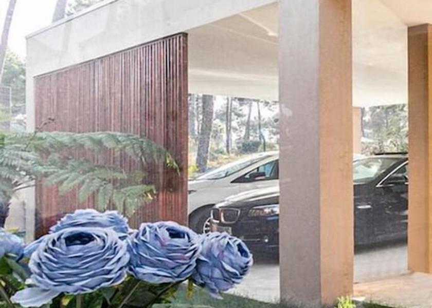  Seixal Property Grounds