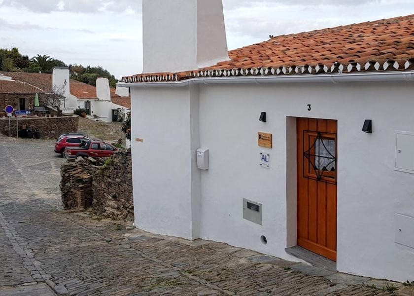 Évora Reguengos de Monsaraz Exterior Detail