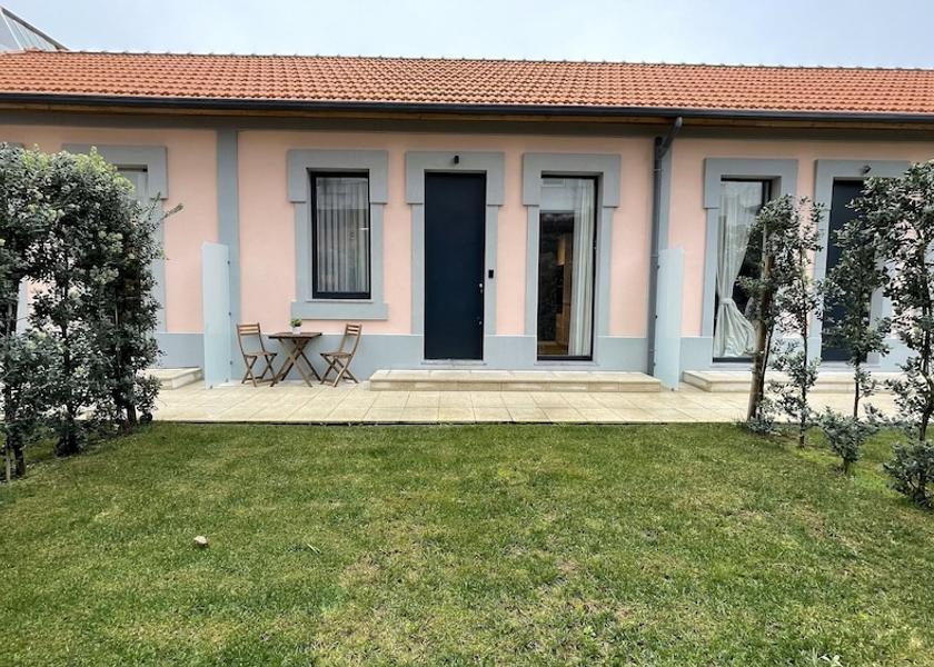 Porto Matosinhos Exterior Detail