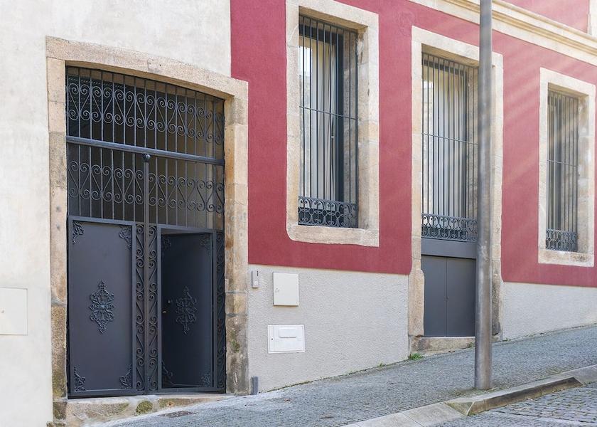 Porto Vila Nova de Gaia Facade
