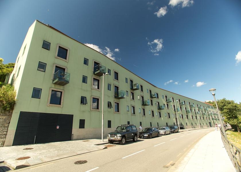 Porto Vila Nova de Gaia Facade