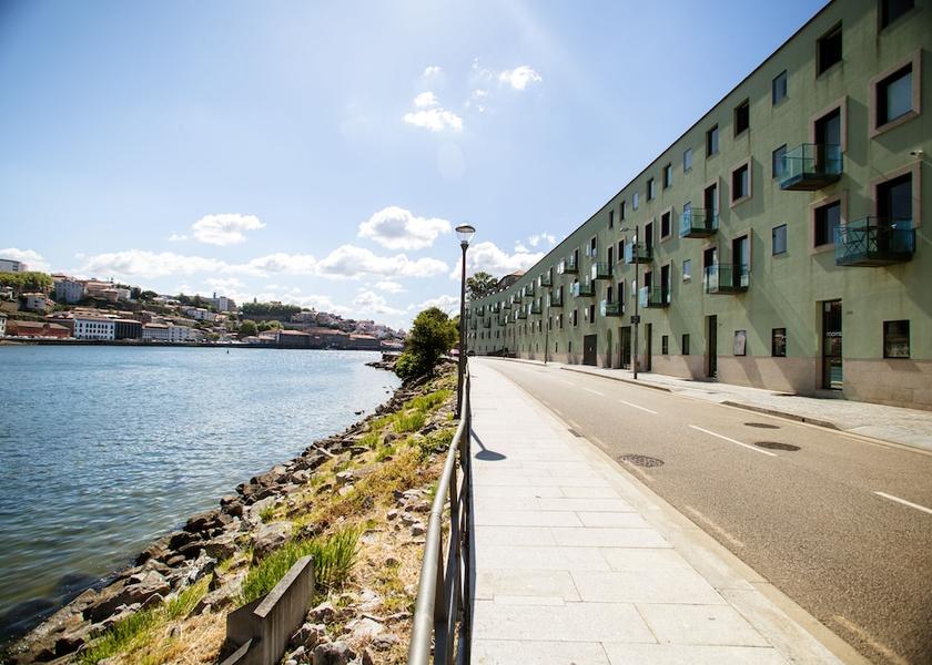 Porto Vila Nova de Gaia Exterior Detail