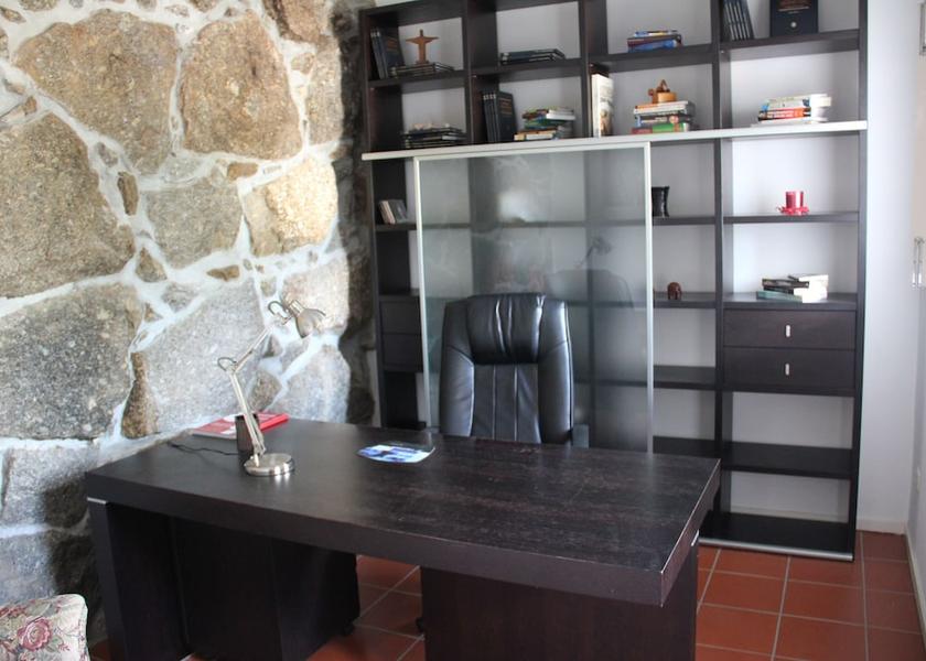 Aveiro Castelo de Paiva In-Room Dining
