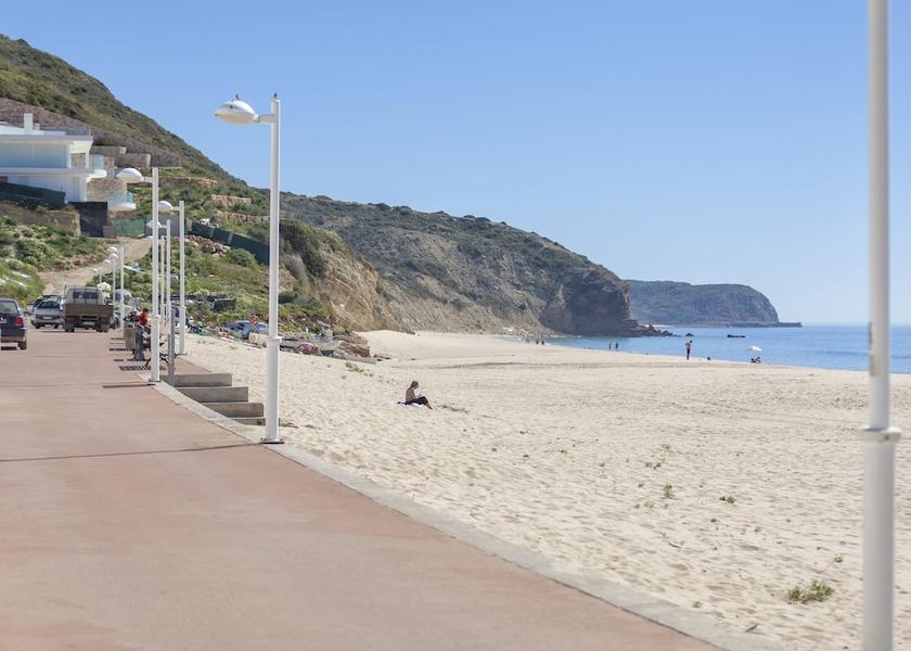 Faro Vila do Bispo Beach