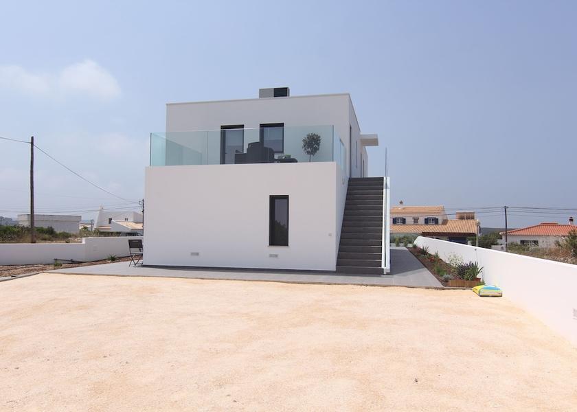 Faro Aljezur Parking