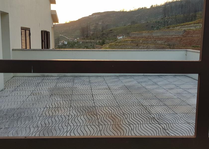 Coimbra Oliveira do Hospital Exterior Detail