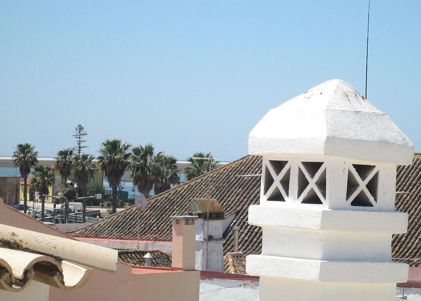 Faro District Faro Lobby