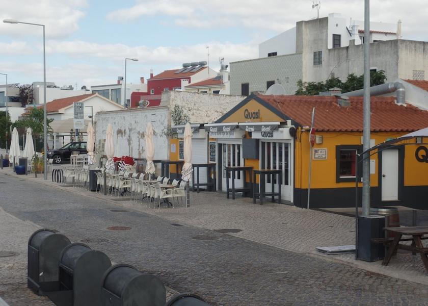 Faro Tavira Exterior Detail