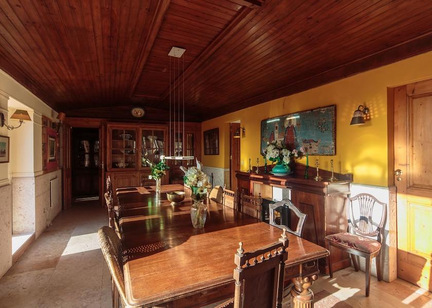 Lisboa Region Sintra In-Room Dining