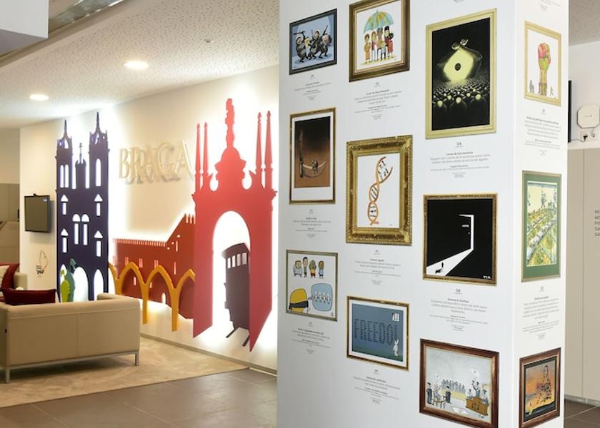 Braga Braga Interior Entrance