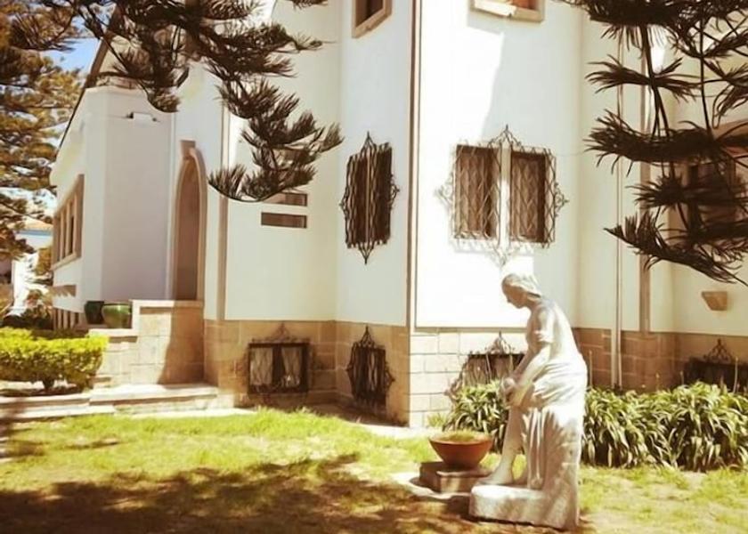 Aveiro Espinho Exterior Detail