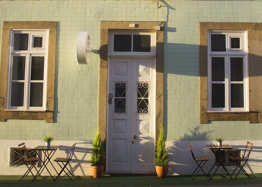 Aveiro Espinho Entrance