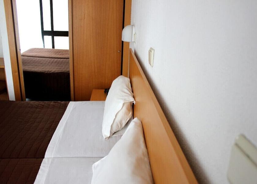 Aveiro Espinho Room