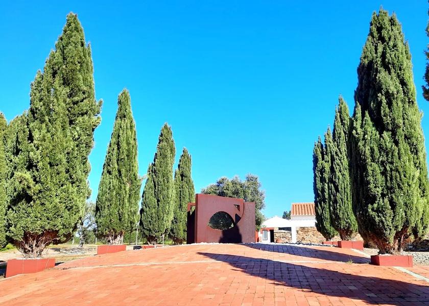 Beja Odemira Exterior Detail