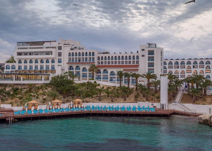 Aydin Kuşadası Beach