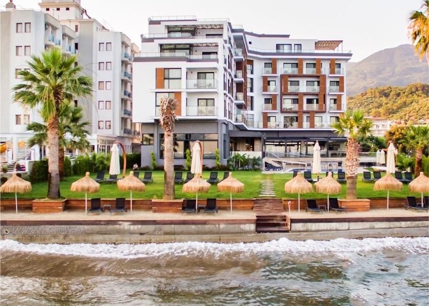 Aydin Kuşadası Beach