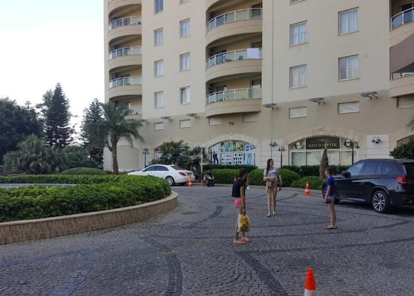  Alanya Exterior Detail