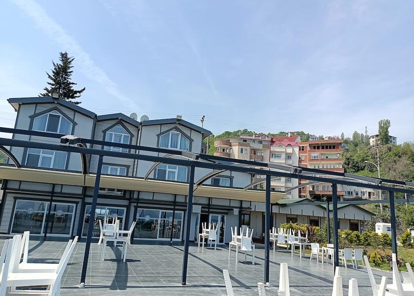 Trabzon Akçaabat Facade