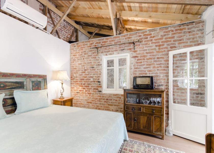 Izmir Izmir Interior Entrance