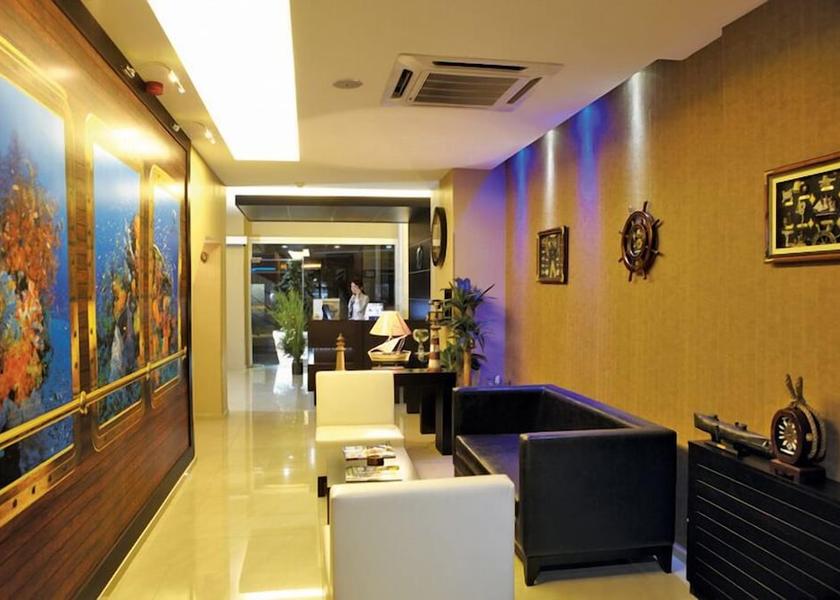 Izmir Izmir Lobby