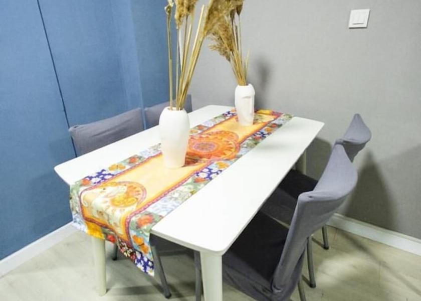 Izmir Izmir Living Area