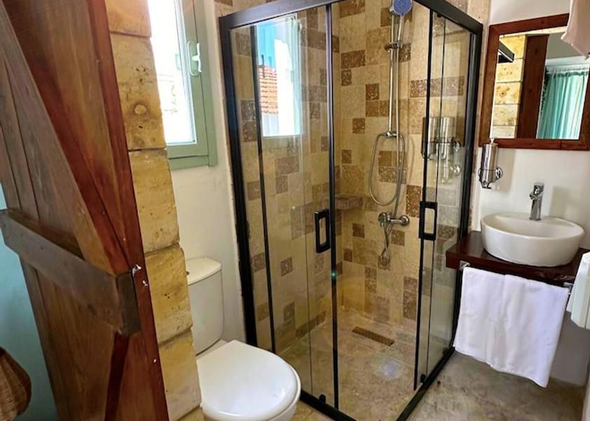 Izmir Foça Bathroom