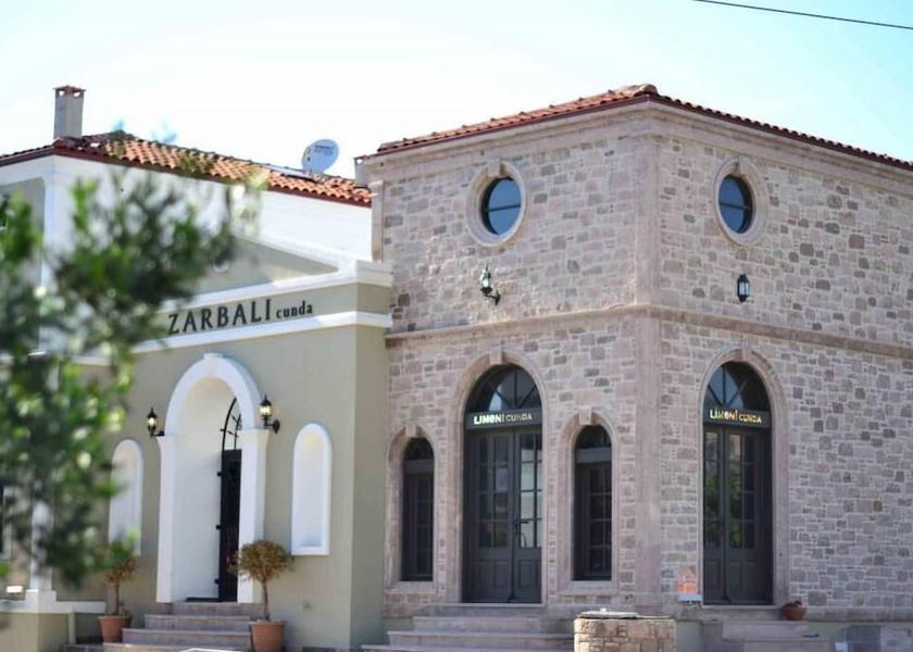 Balikesir Ayvalik Exterior Detail