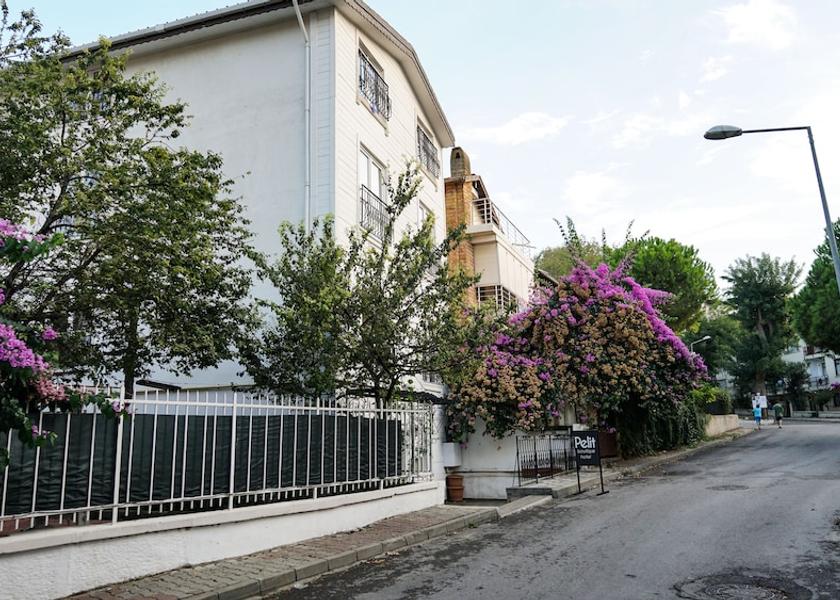 Istanbul Adalar Exterior Detail