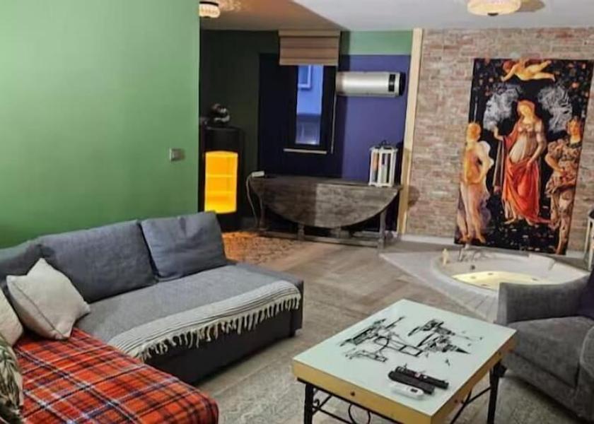 Ankara (and vicinity) Ankara Room