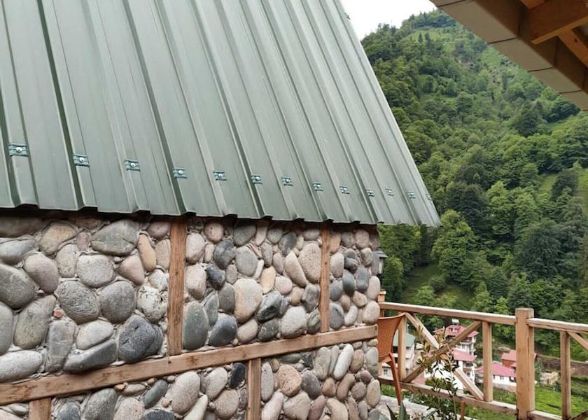 Rize Province Çamlıhemşin Exterior Detail