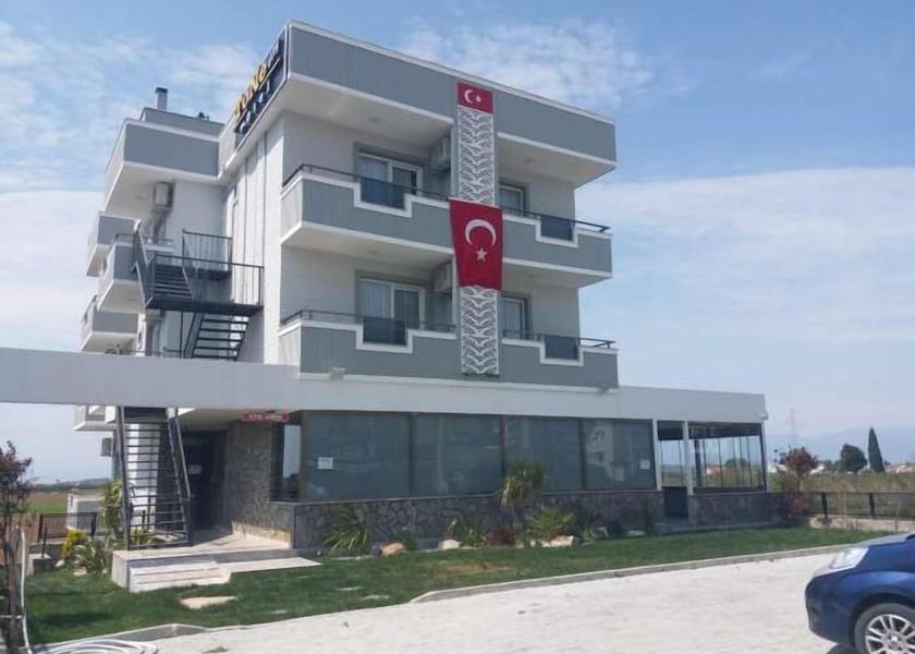 Balikesir Gomec Facade