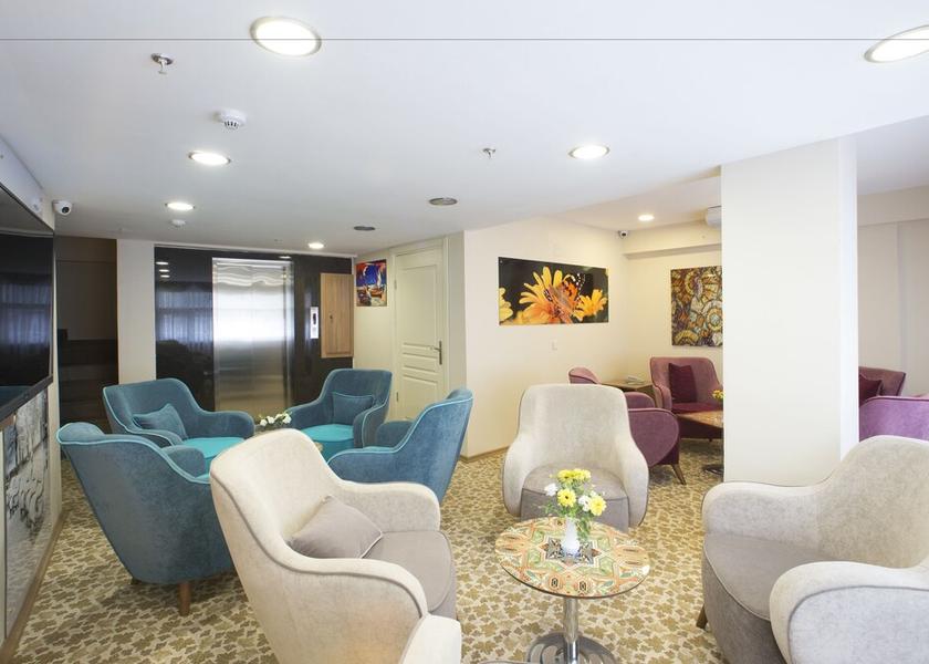 Adana Lobby