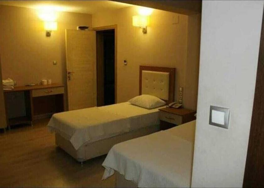  Adana Room