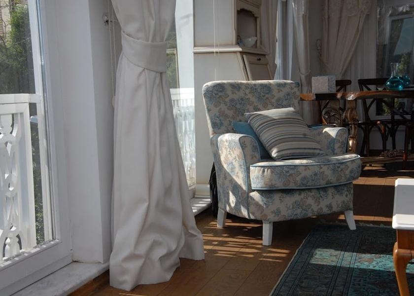 Istanbul Sariyer Living Area
