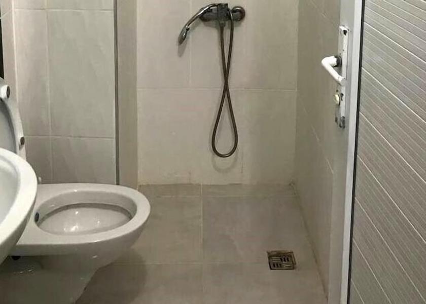 Izmir Menderes Bathroom