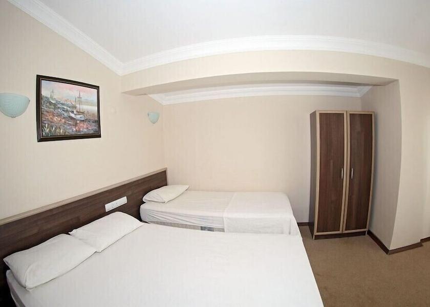 Izmir Menderes Room