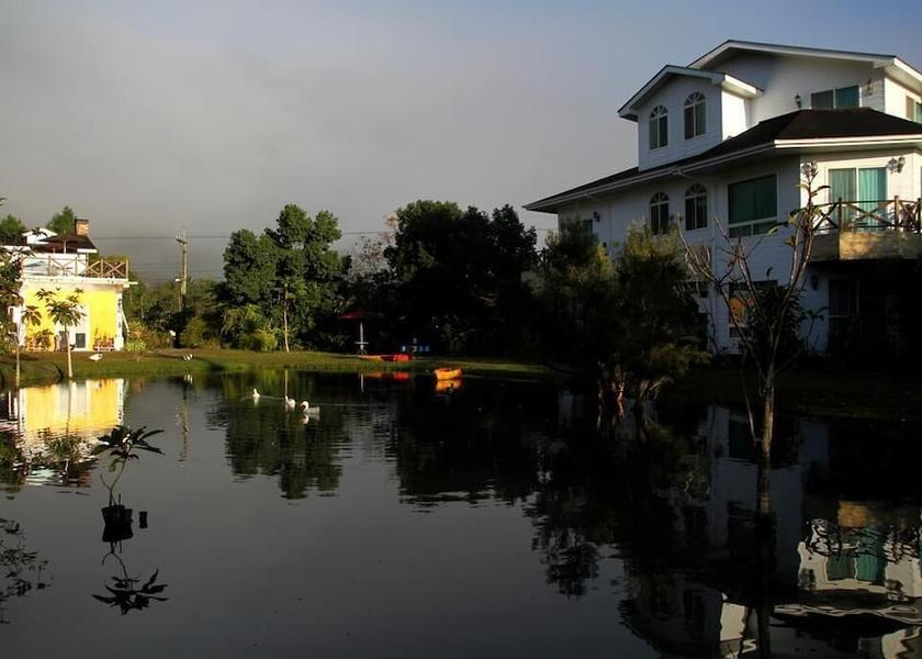 Hualien County Shoufeng Lake