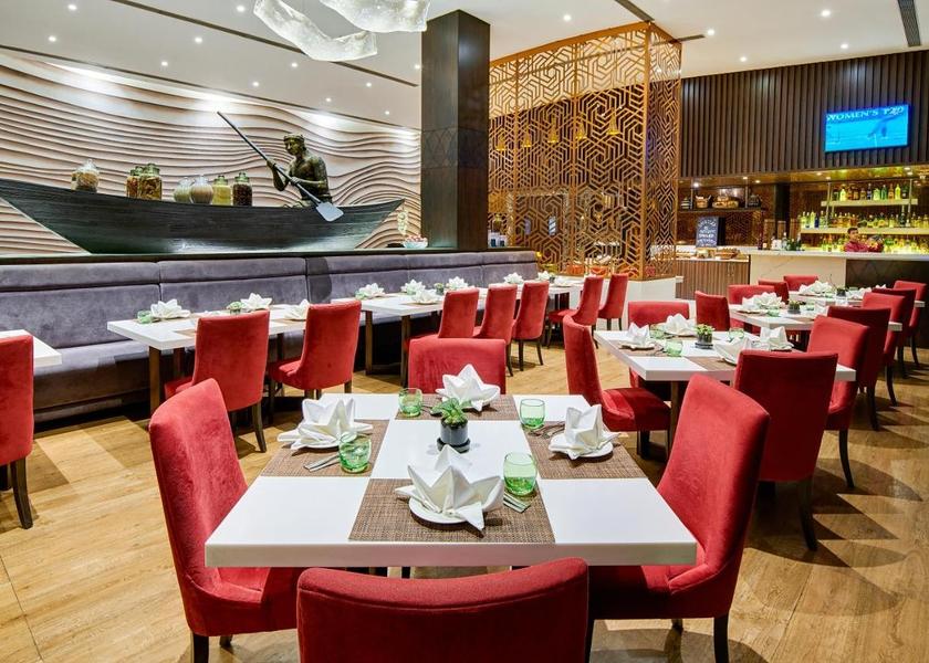 Maharashtra Mumbai Food & Dining