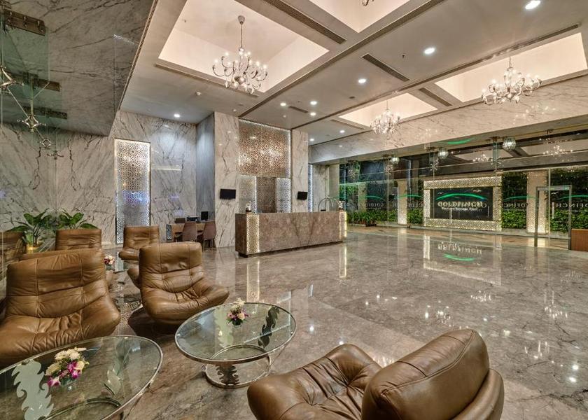 Maharashtra Mumbai Public Areas