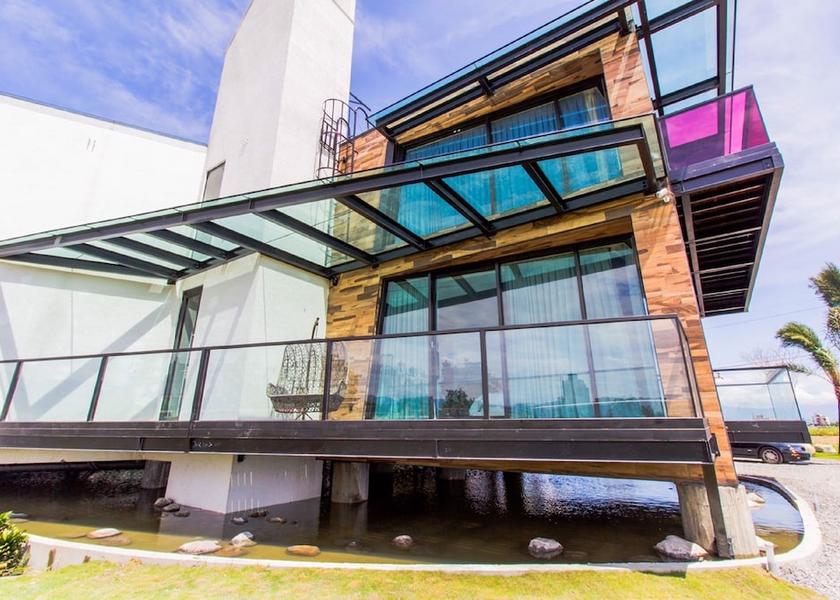 Yilan County Wujie Exterior Detail