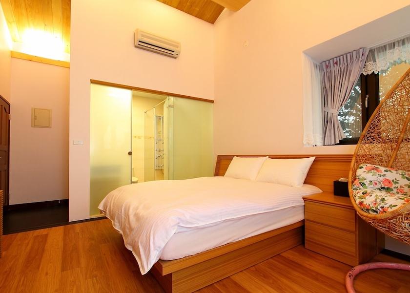 Yilan County Sanxing Room