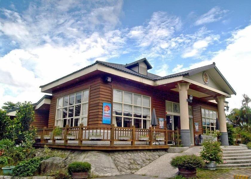 Hualien County Ruisui Exterior Detail