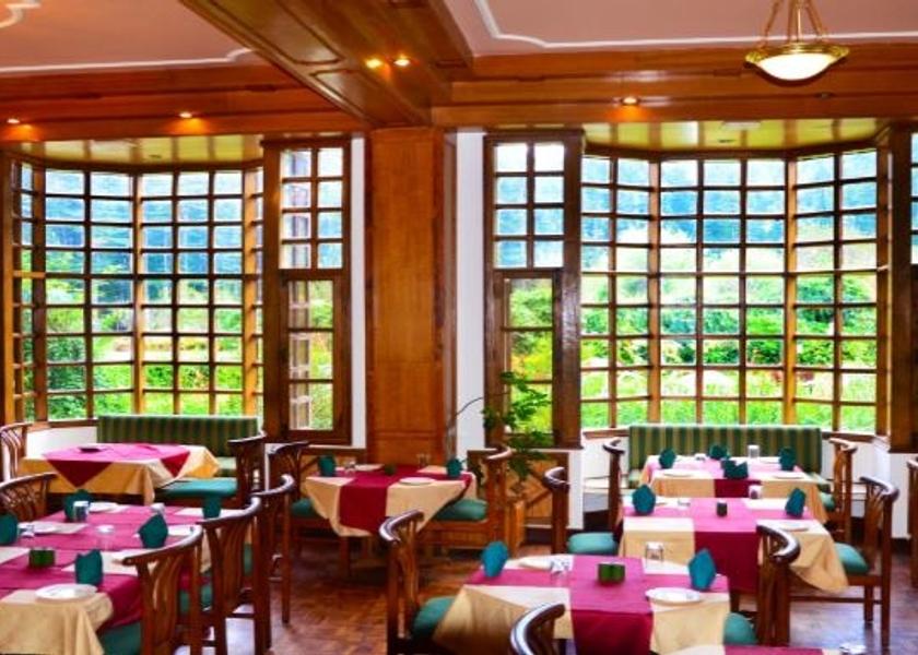 Himachal Pradesh Manali Food & Dining