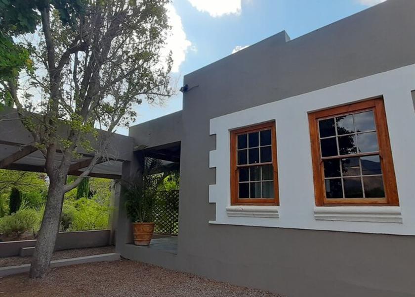 Western Cape Montagu Facade