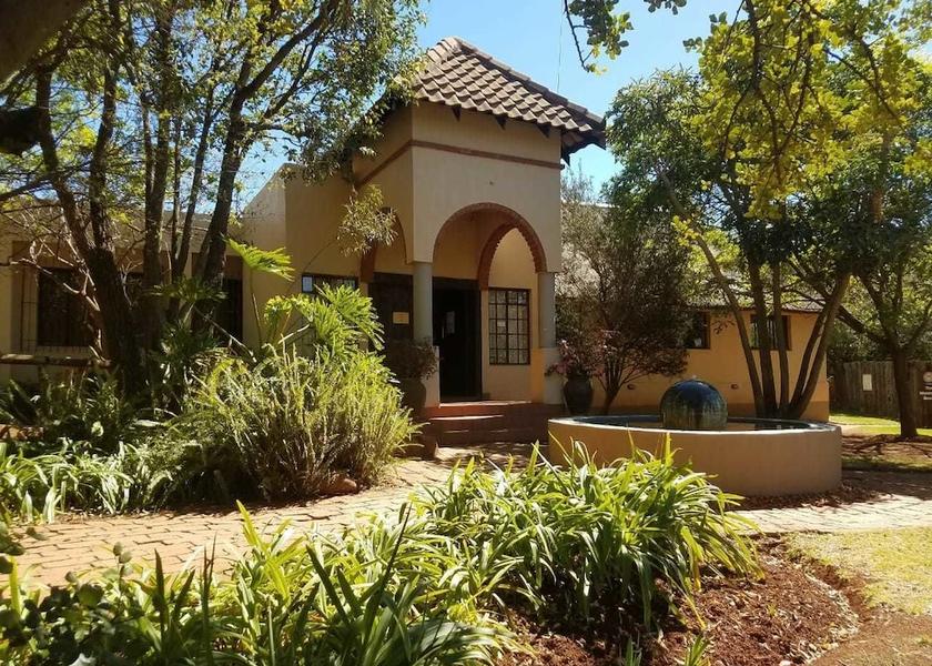 Gauteng Tierpoort Facade