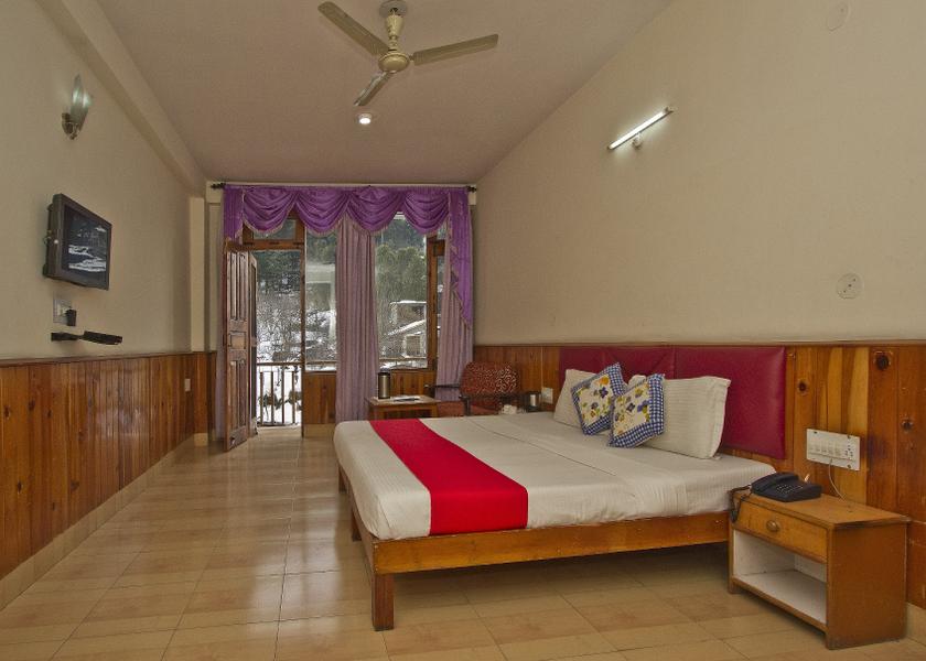Himachal Pradesh Manali Super Deluxe Room Valley View with Balcony